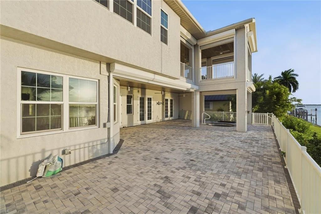 Photo of 2139 PALM TREE DRIVE