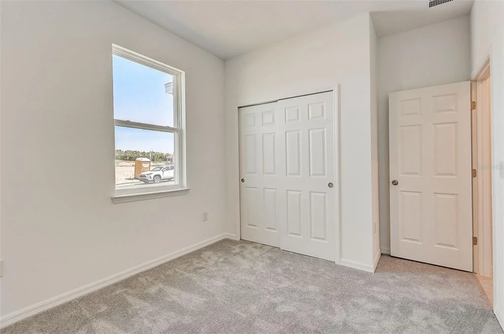 Photo of 929 PEARLWOOD LOOP