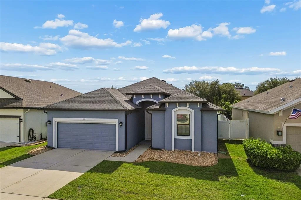 Photo of 943 OLD WINDSOR WAY