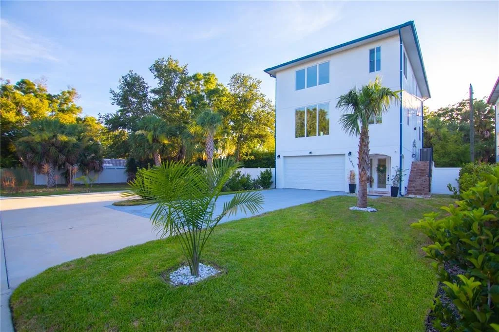 Photo of 1956 CEDAR DRIVE