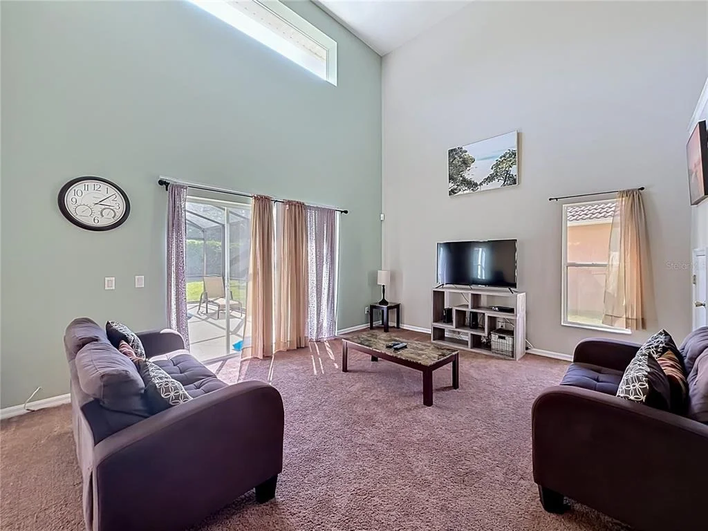 Photo of 135 ROBIN ROAD