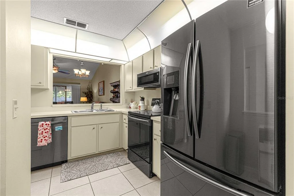 Photo of 2409 SE 18TH CIRCLE