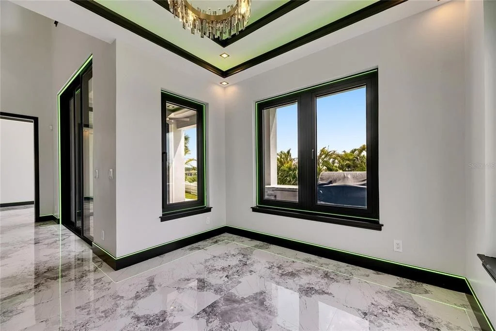 Photo of 6526 SIMONE SHORES CIRCLE