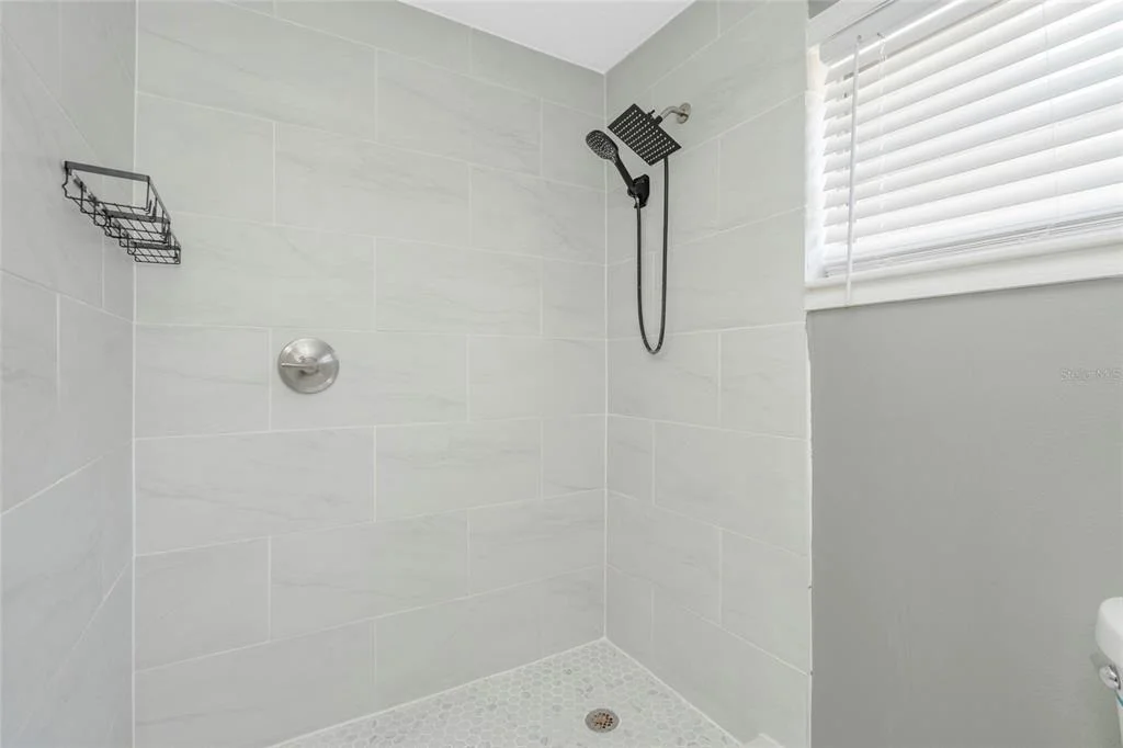 Photo of 7246 SEALAWN DRIVE