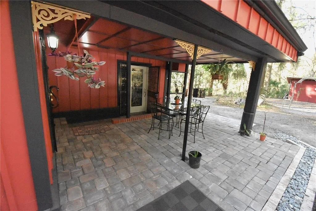 Photo of 1302 SE WACAHOOTA ROAD