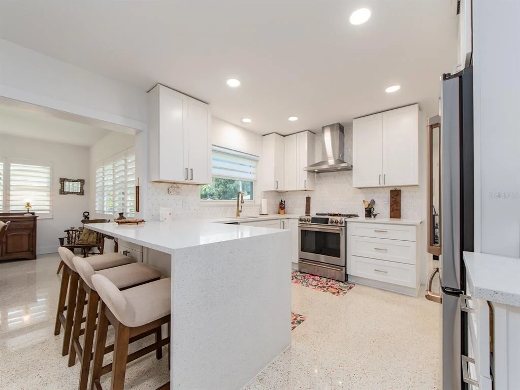 Photo of 63 NICHOLAS DRIVE