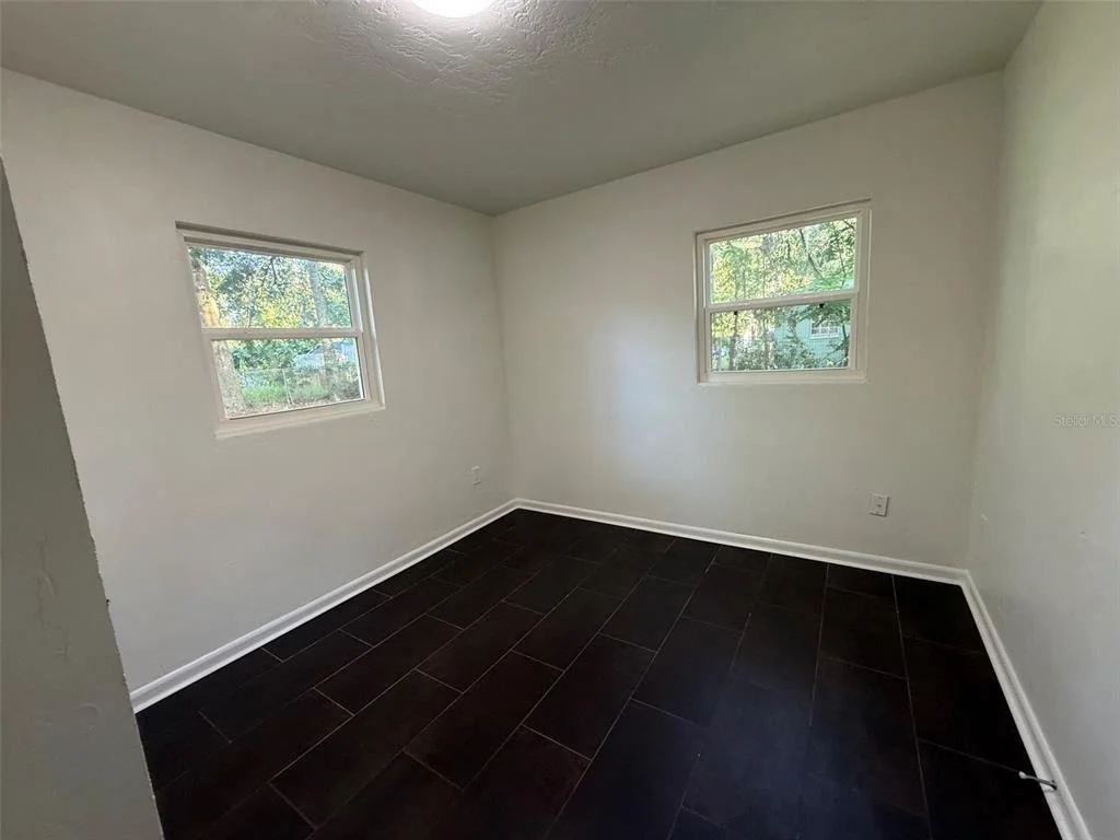 Photo of 2100 SE 50TH STREET
