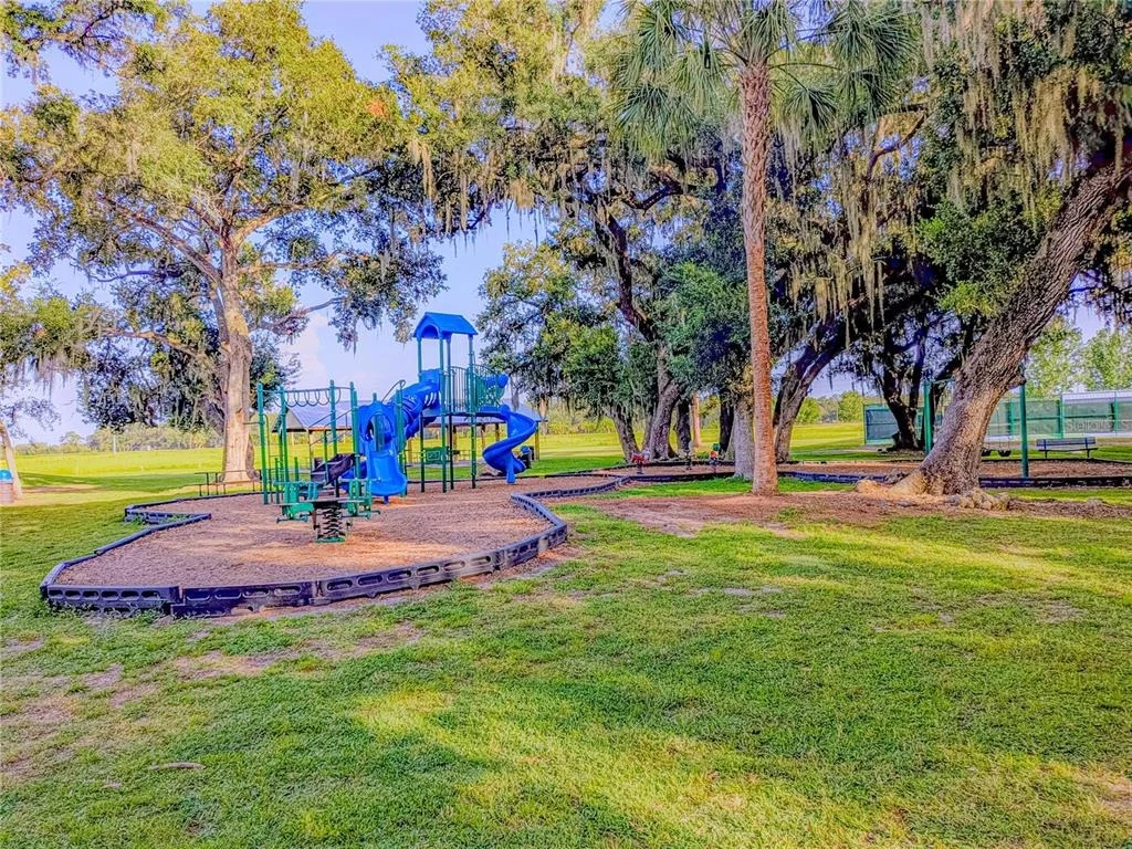 Photo of 7208 HONEYSUCKLE DRIVE