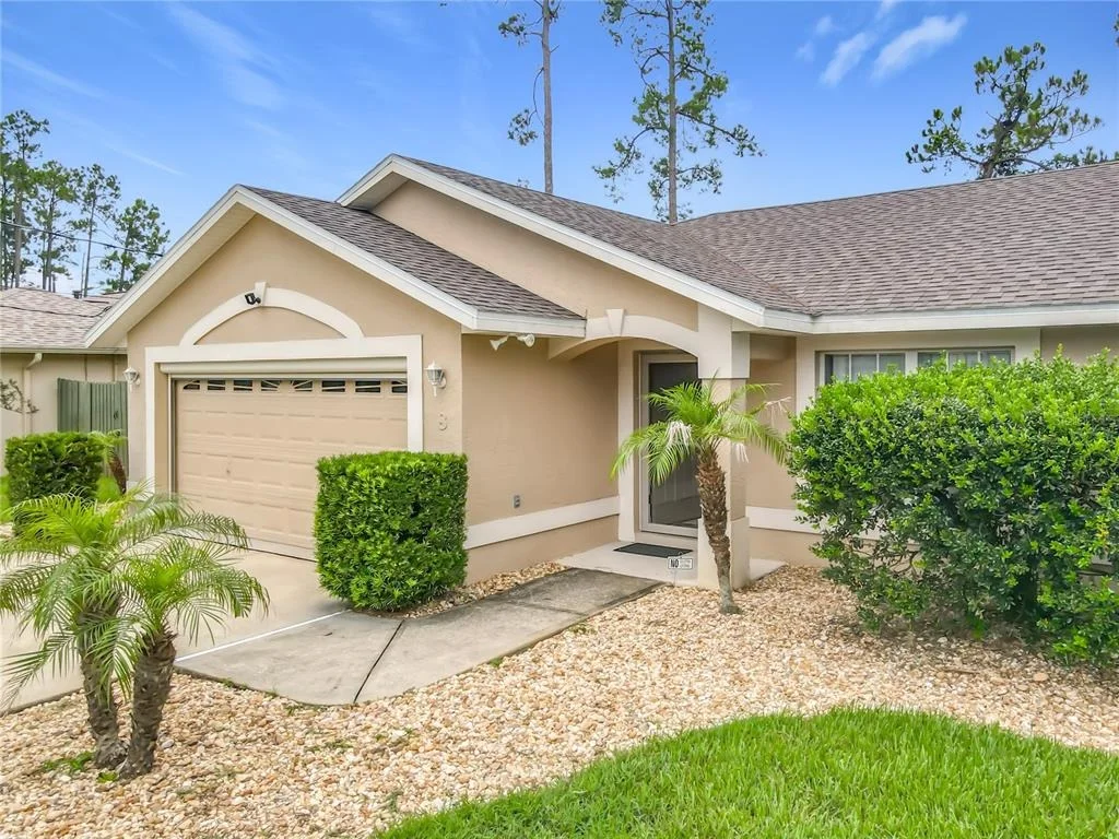 Photo of 8 BAINBRIDGE LANE