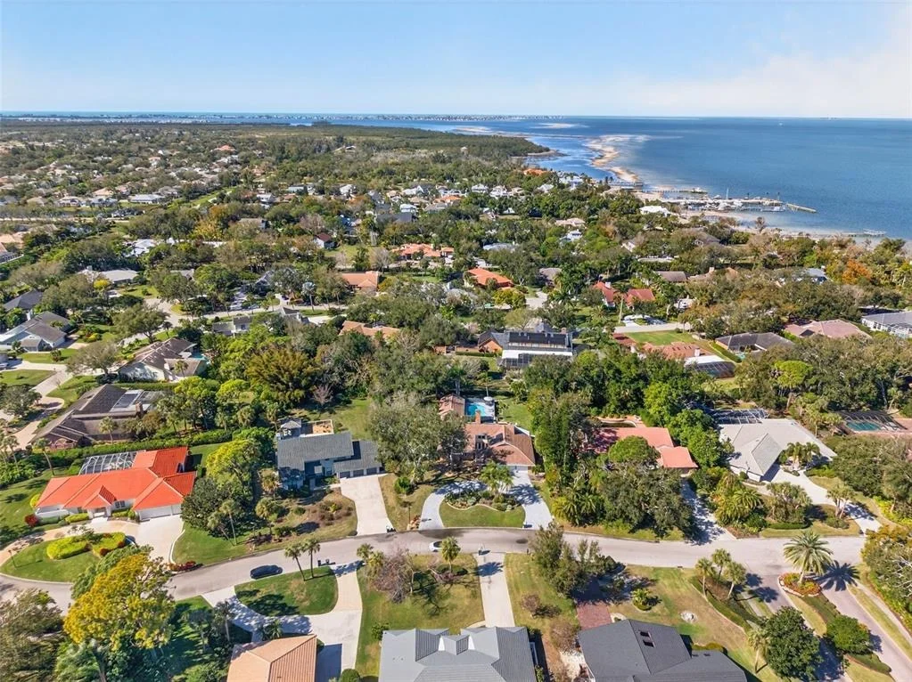 Photo of 2392 LANDINGS CIRCLE