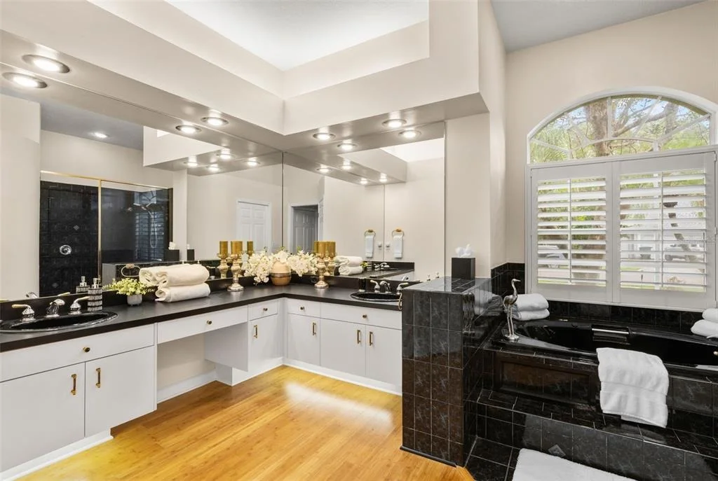 Photo of 5501 STAG THICKET LANE