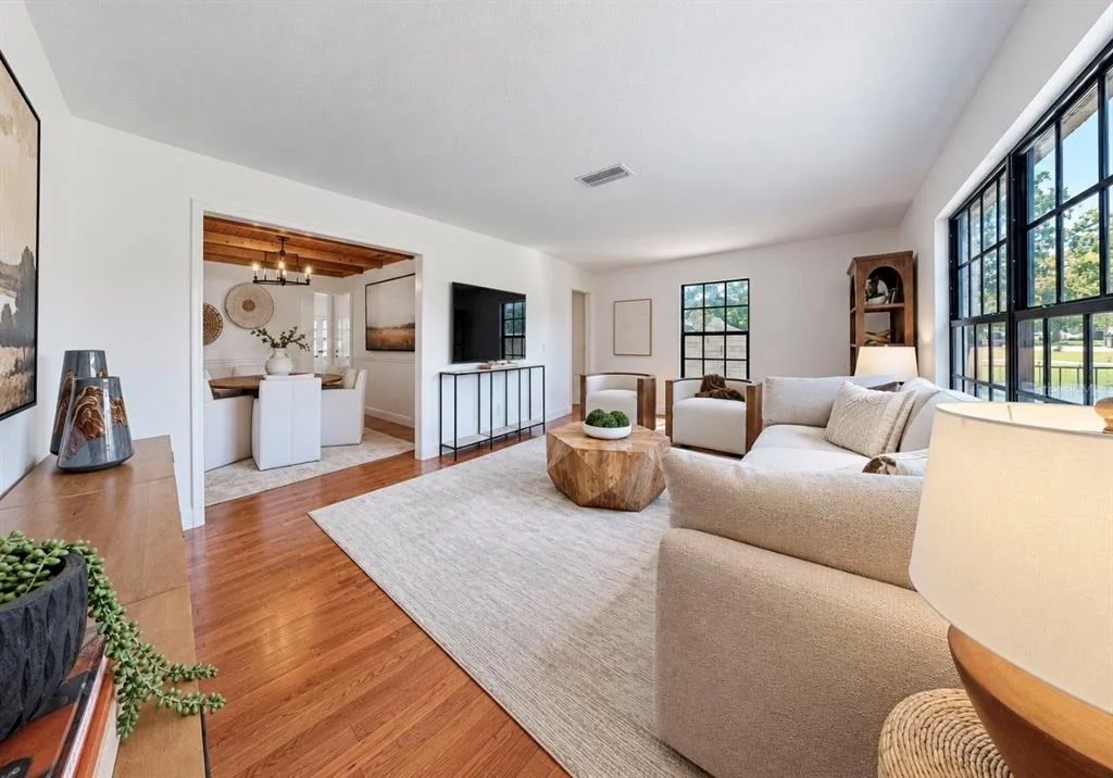 Photo of 2818 SPRINGDELL CIRCLE