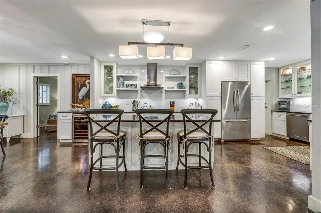 Photo of 301 JACKSON DRIVE