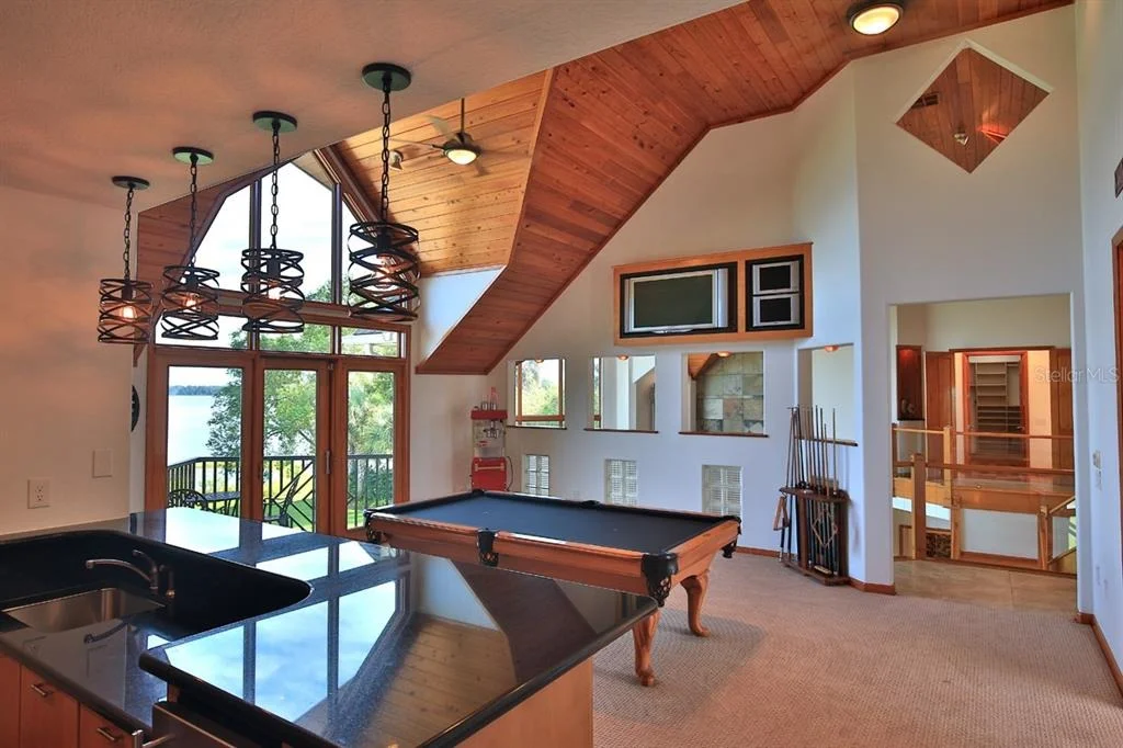 Photo of 11035 SE SUNSET HARBOR ROAD
