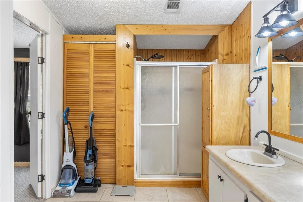 Photo of 4332 UPPER MEADOW ROAD