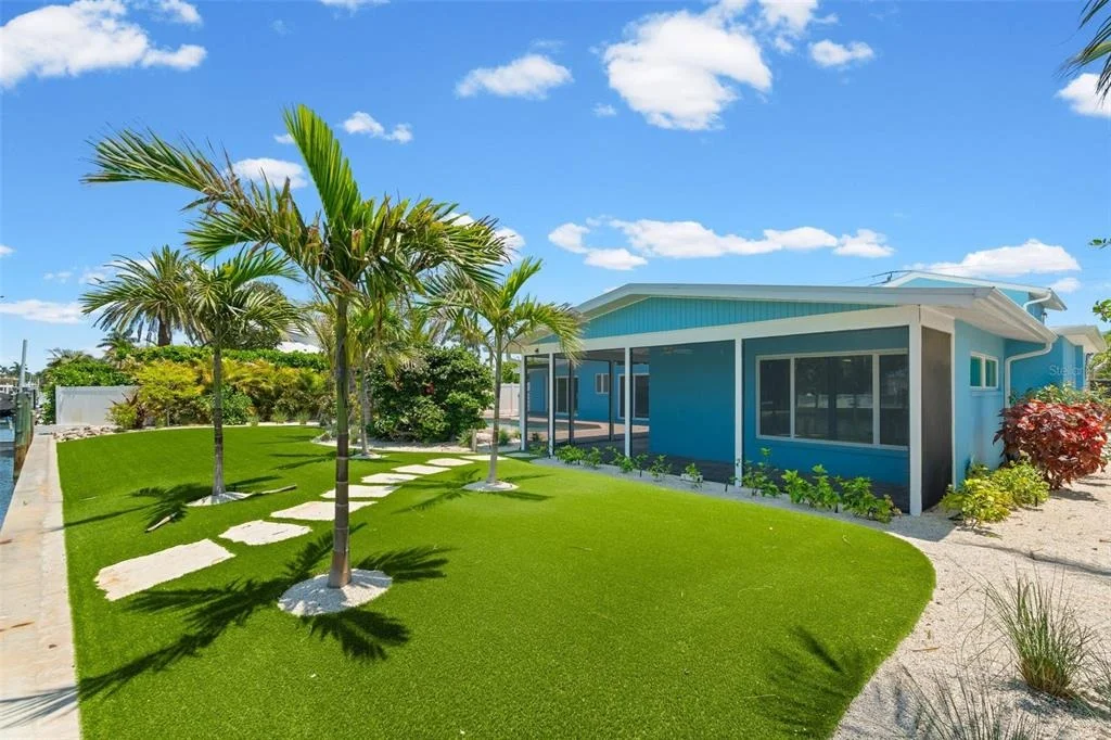 Photo of 528 KEY ROYALE DRIVE
