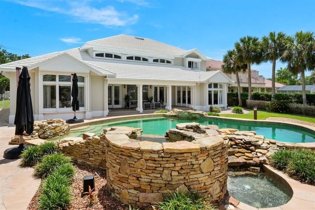 Photo of 626 RIVERSIDE DRIVE