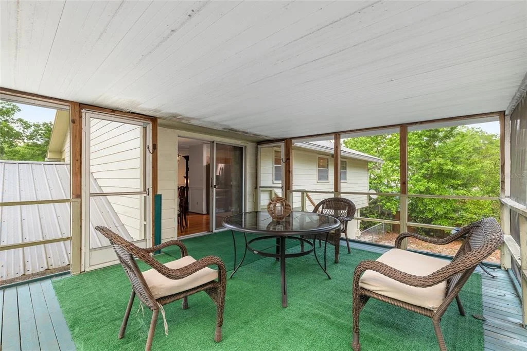 Photo of 505 NW 37TH PLACE