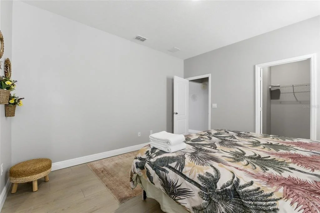 Photo of 7635 OAKMOSS LOOP