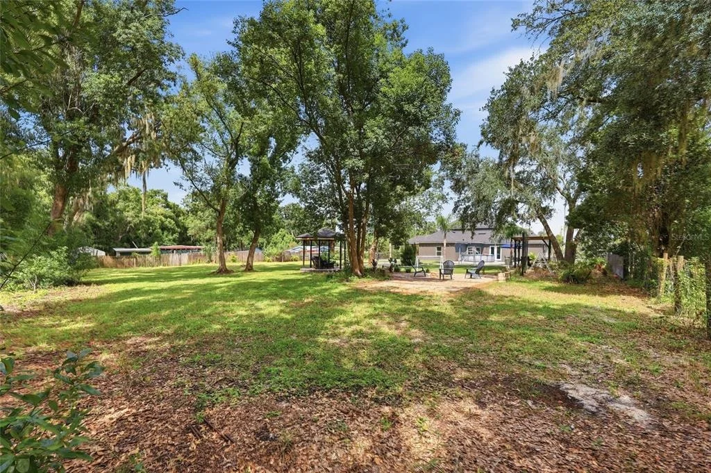 Photo of 416 W SOCRUM LOOP ROAD