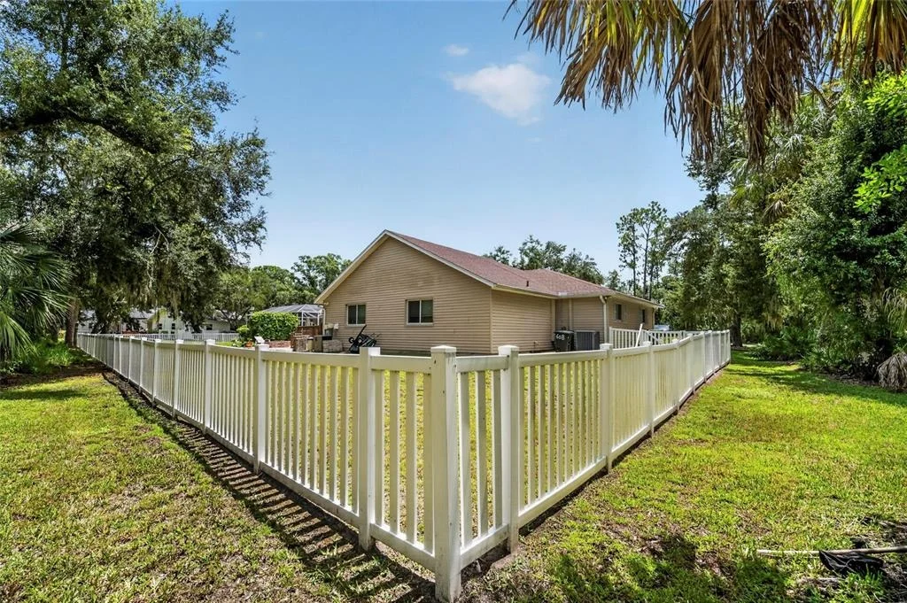 Photo of 608 WOODVIEW WAY