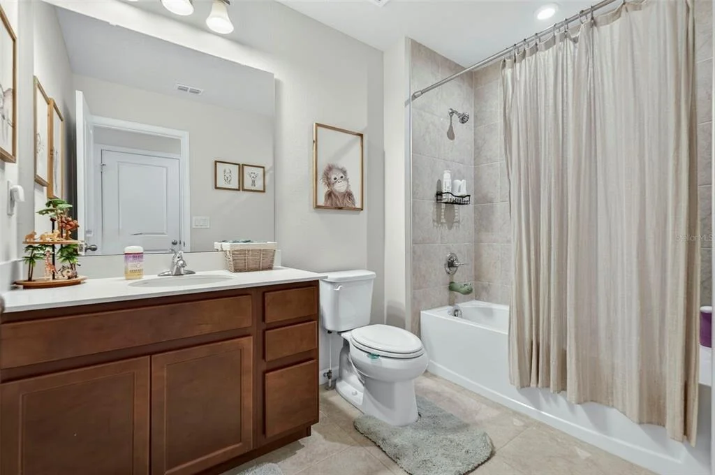 Photo of 381 CRESTWIND DRIVE