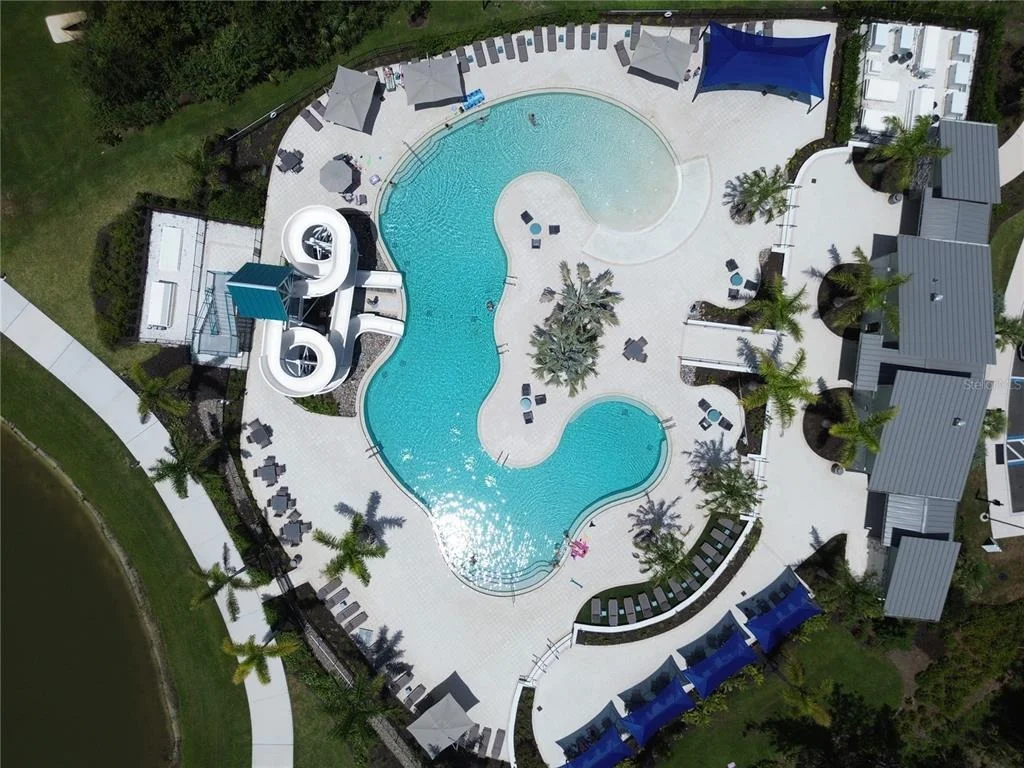 Photo of 9109 ROYAL RIVER CIRCLE