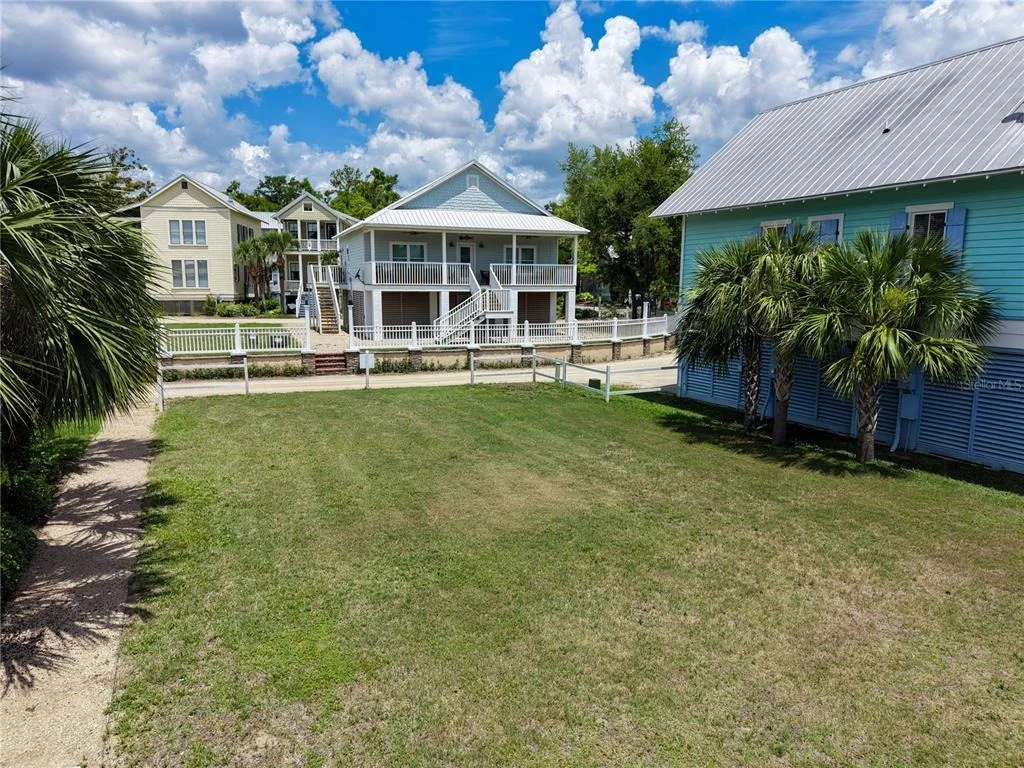 Photo of 140 RYLAND CIRCLE