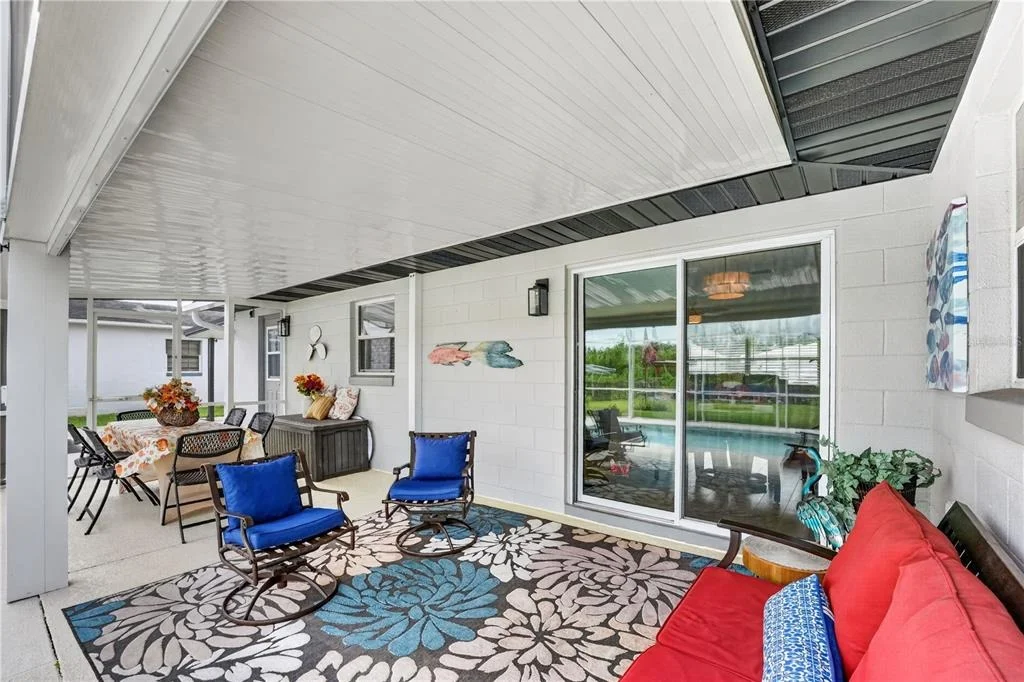 Photo of 28050 LOIS DRIVE