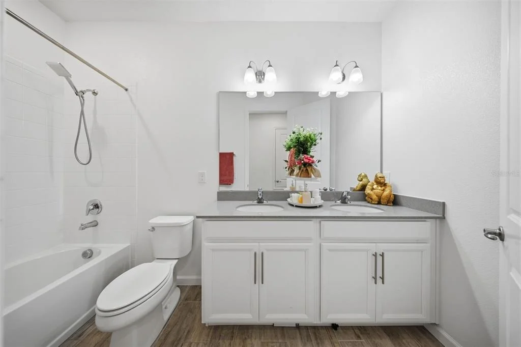 Photo of 17932 PASSIONFLOWER CIRCLE