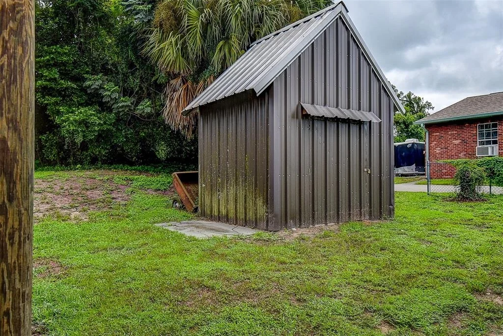 Photo of 11700 VALLEY ROAD