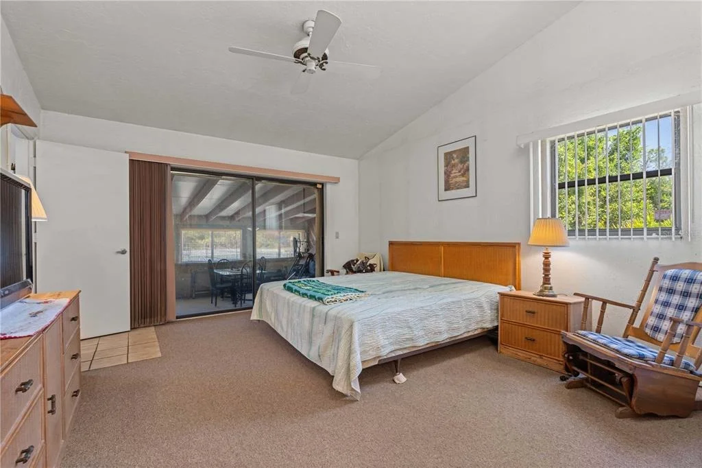 Photo of 2065 DUNCAN ROAD
