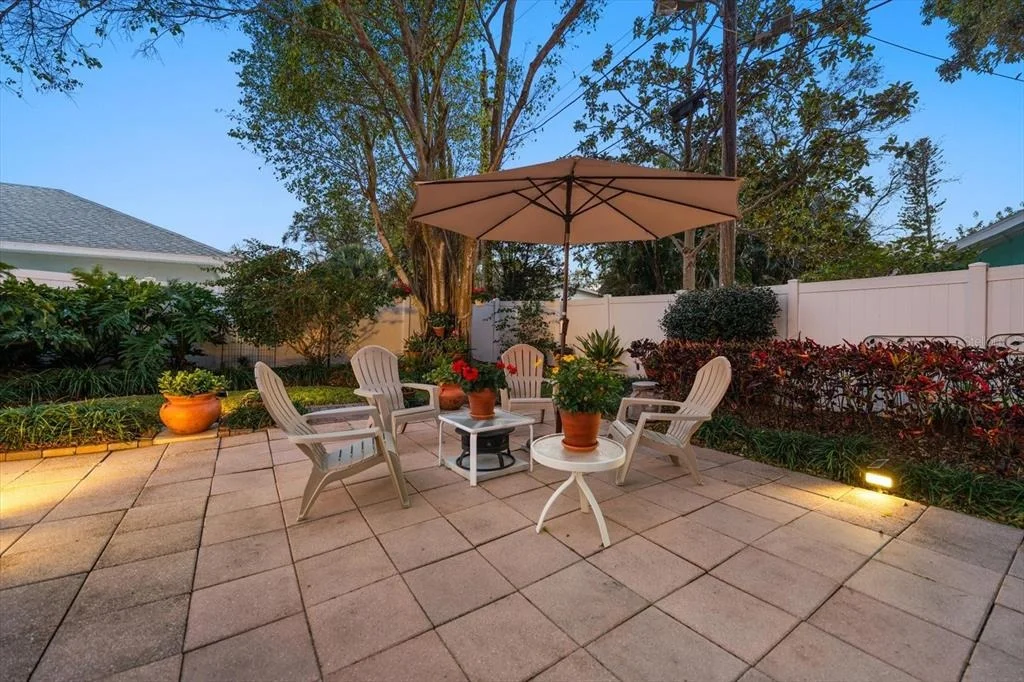 Photo of 1718 MEREDITH LANE