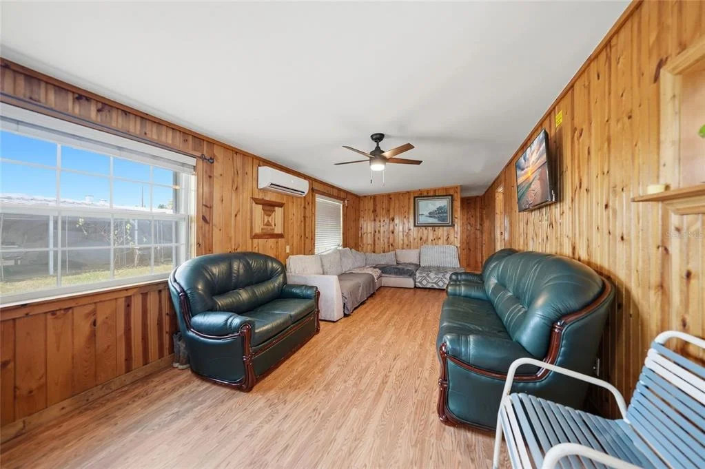 Photo of 658 VIA CALA
