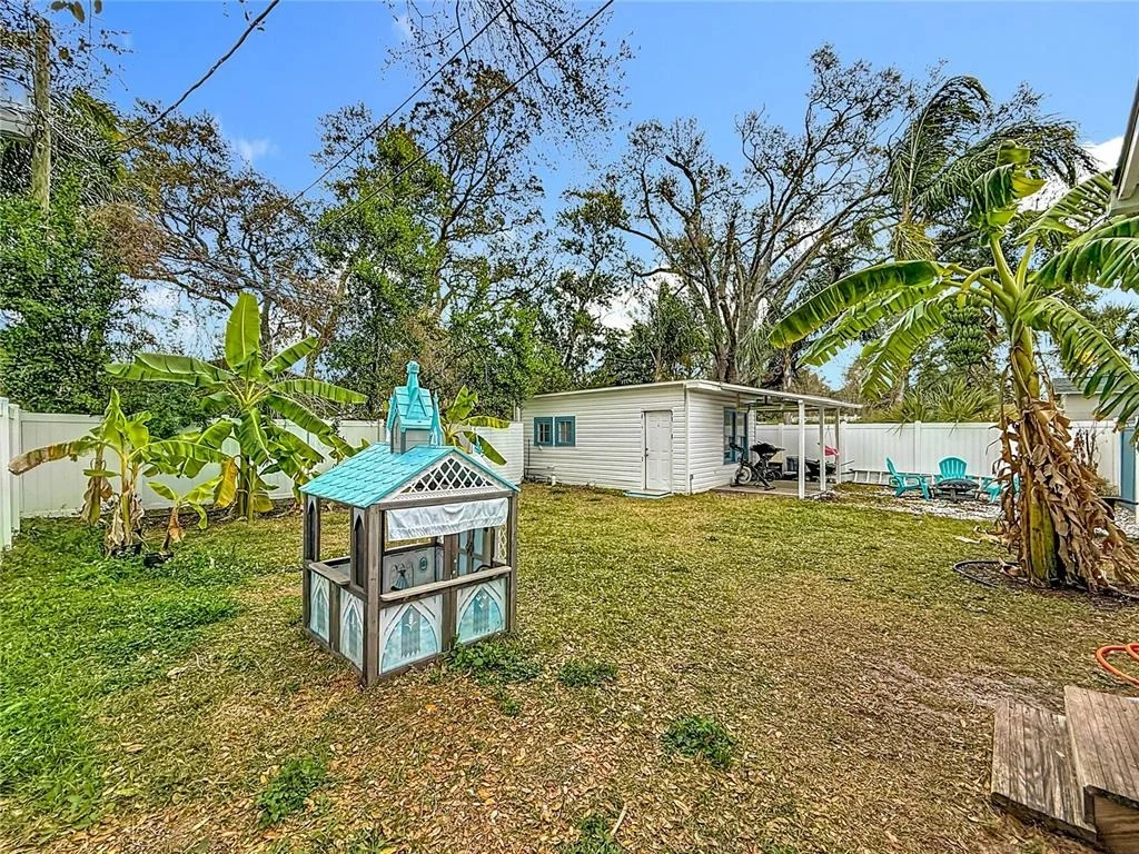 Photo of 520 ROANOKE STREET