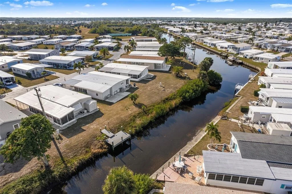 Photo of 320 LA COSTA