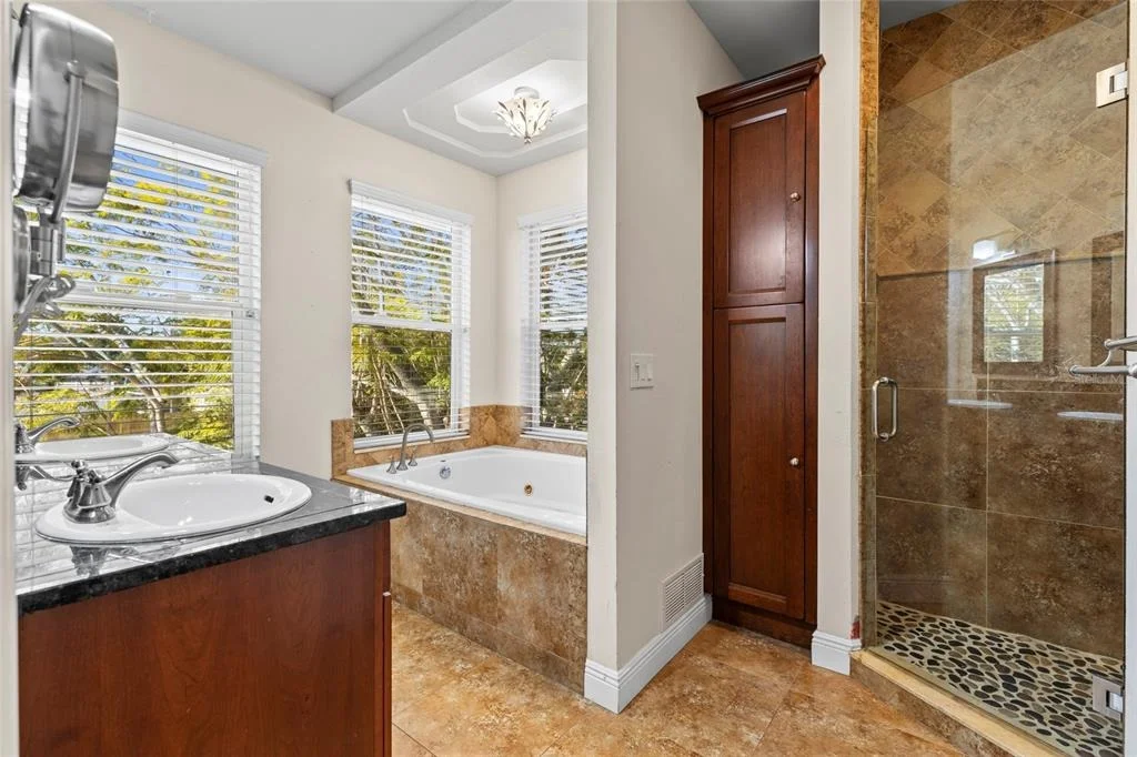Photo of 5657 OCEANIC ROAD
