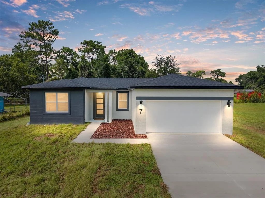 Photo of 7 OAK TRAIL