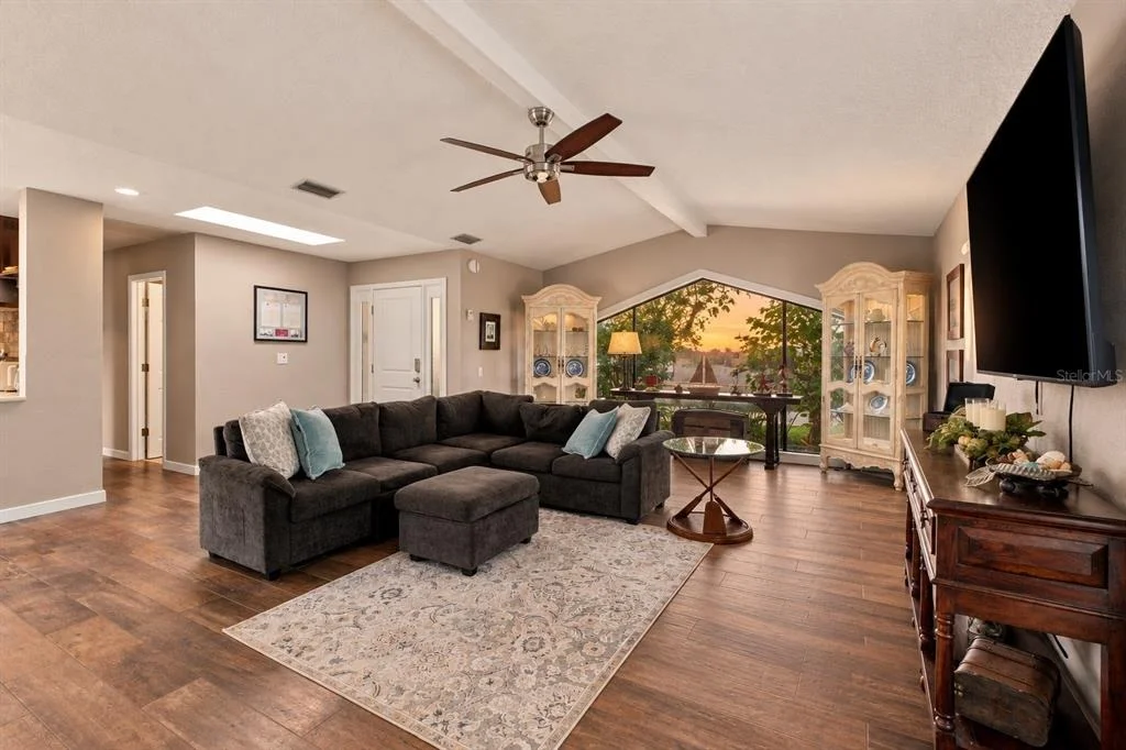 Photo of 4108 DAISY DRIVE