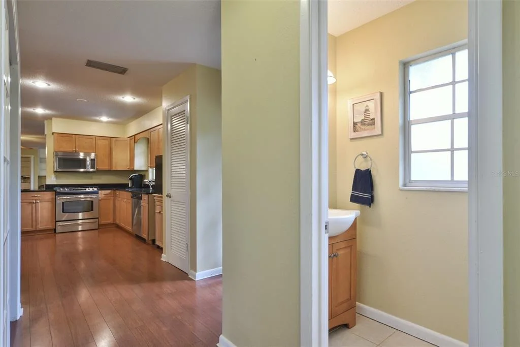 Photo of 4243 SE 8TH STREET