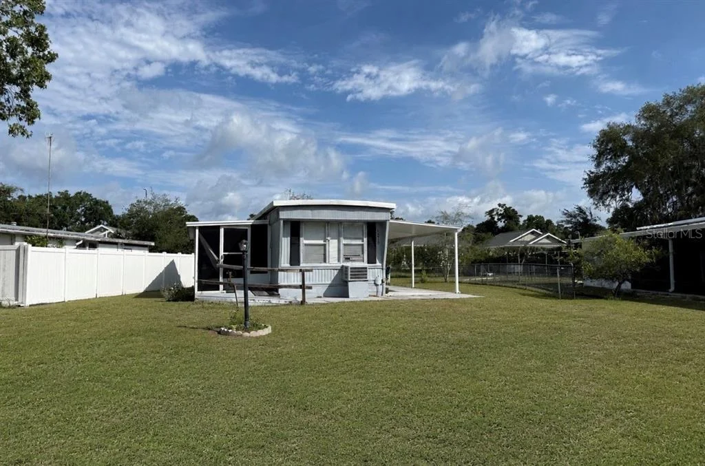 Photo of 1370 COUNTY DRIVE