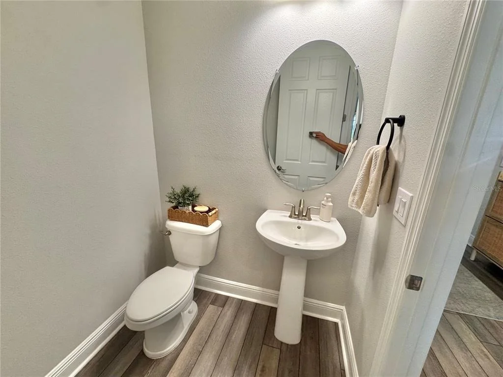 Photo of 7424 RHUBARB DRIVE