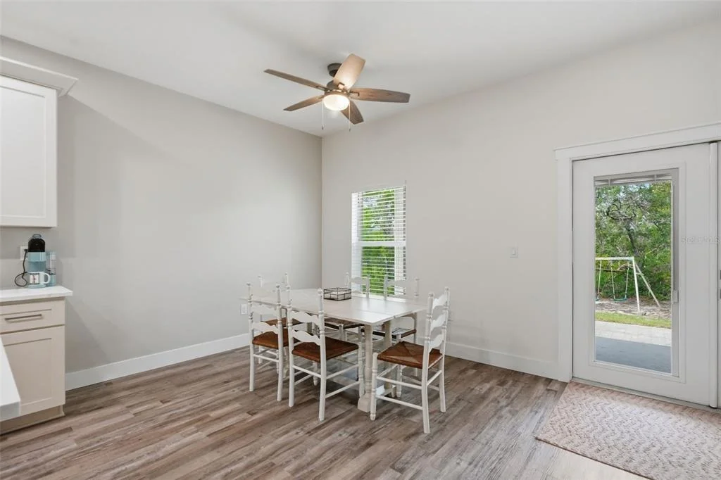 Photo of 6454 FREEPORT DRIVE