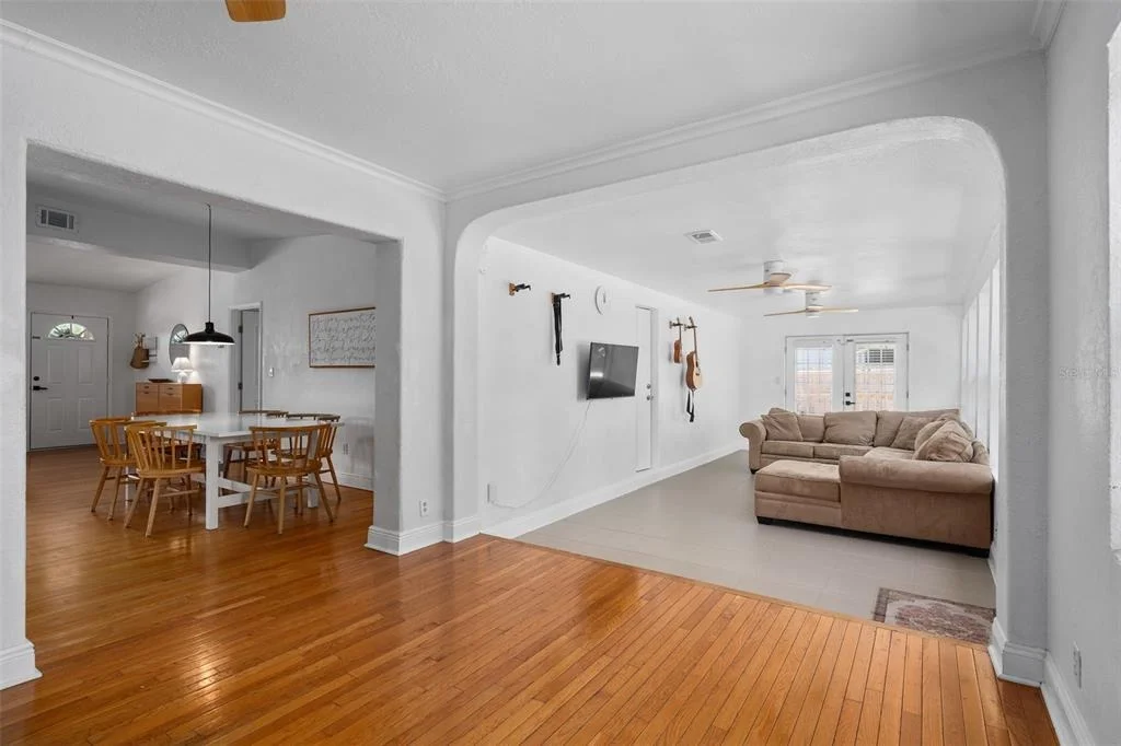 Photo of 1055 DRUID DRIVE