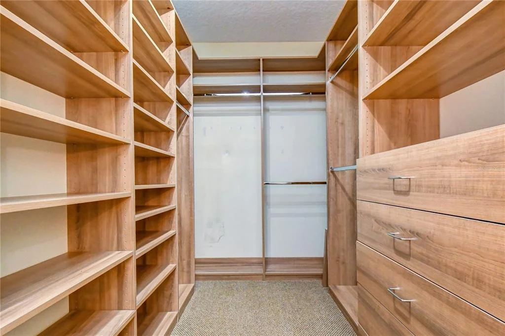 Photo of 6135 CHURCHSIDE DRIVE
