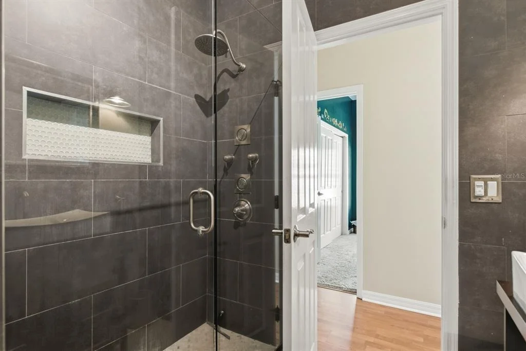 Photo of 141 OLD OAK CIRCLE