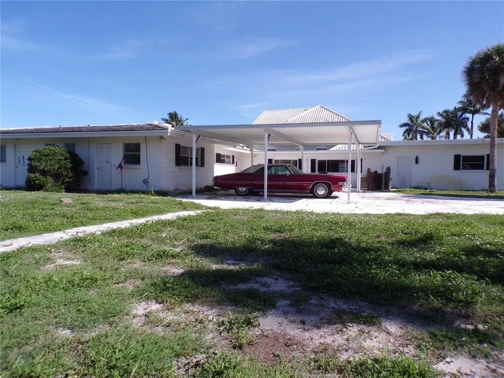 Photo of 1124 SUNSET DRIVE