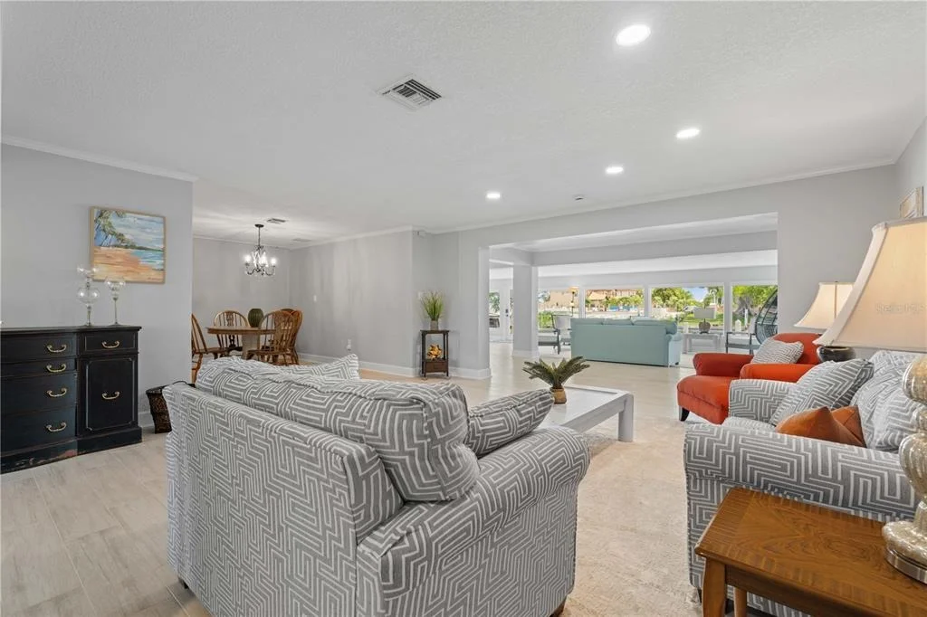 Photo of 2211 PALM TREE DRIVE