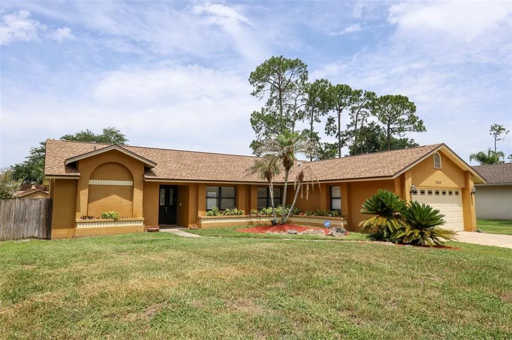 Photo of 9110 PALM TREE DRIVE