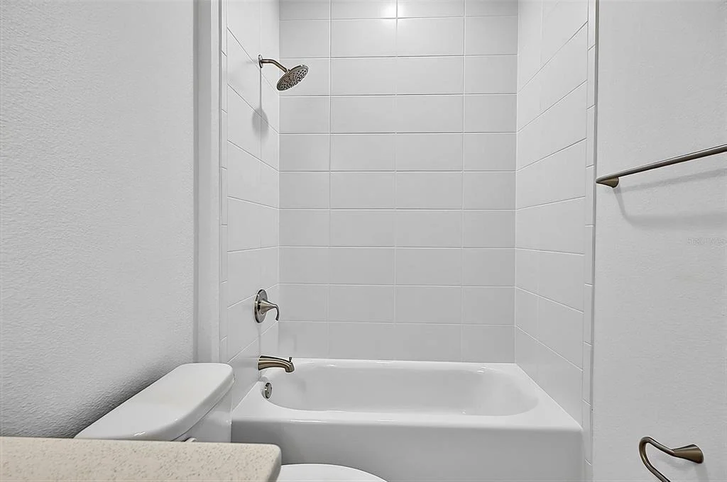 Photo of 10 PERSIMMON DRIVE